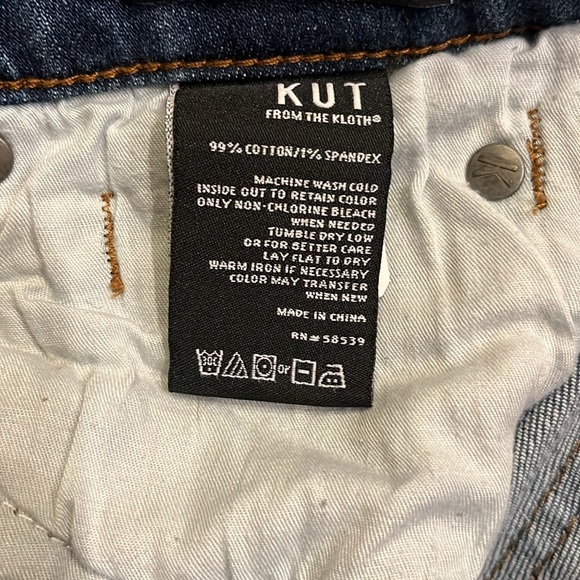 Kut From The Kloth Catherine Boyfriend Distressed Jeans Size 8 - Picture 4 of 13